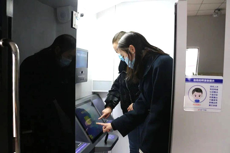 自助體檢機一站式完成 ，學車體檢不用跑冤枉路 